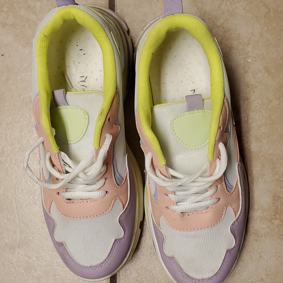 F21 platform sneakers - Picture 5 of 7